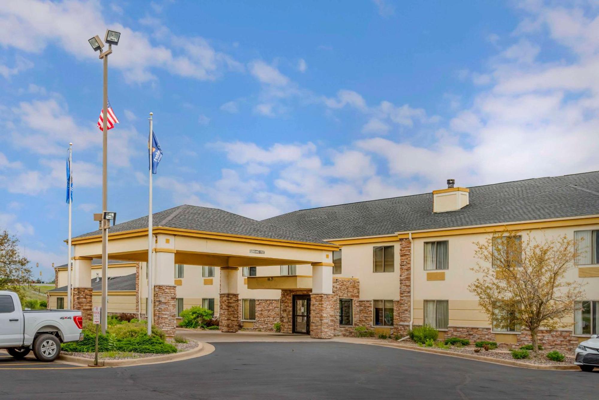 Comfort Inn & Suites Black River Falls I-94 Zewnętrze zdjęcie