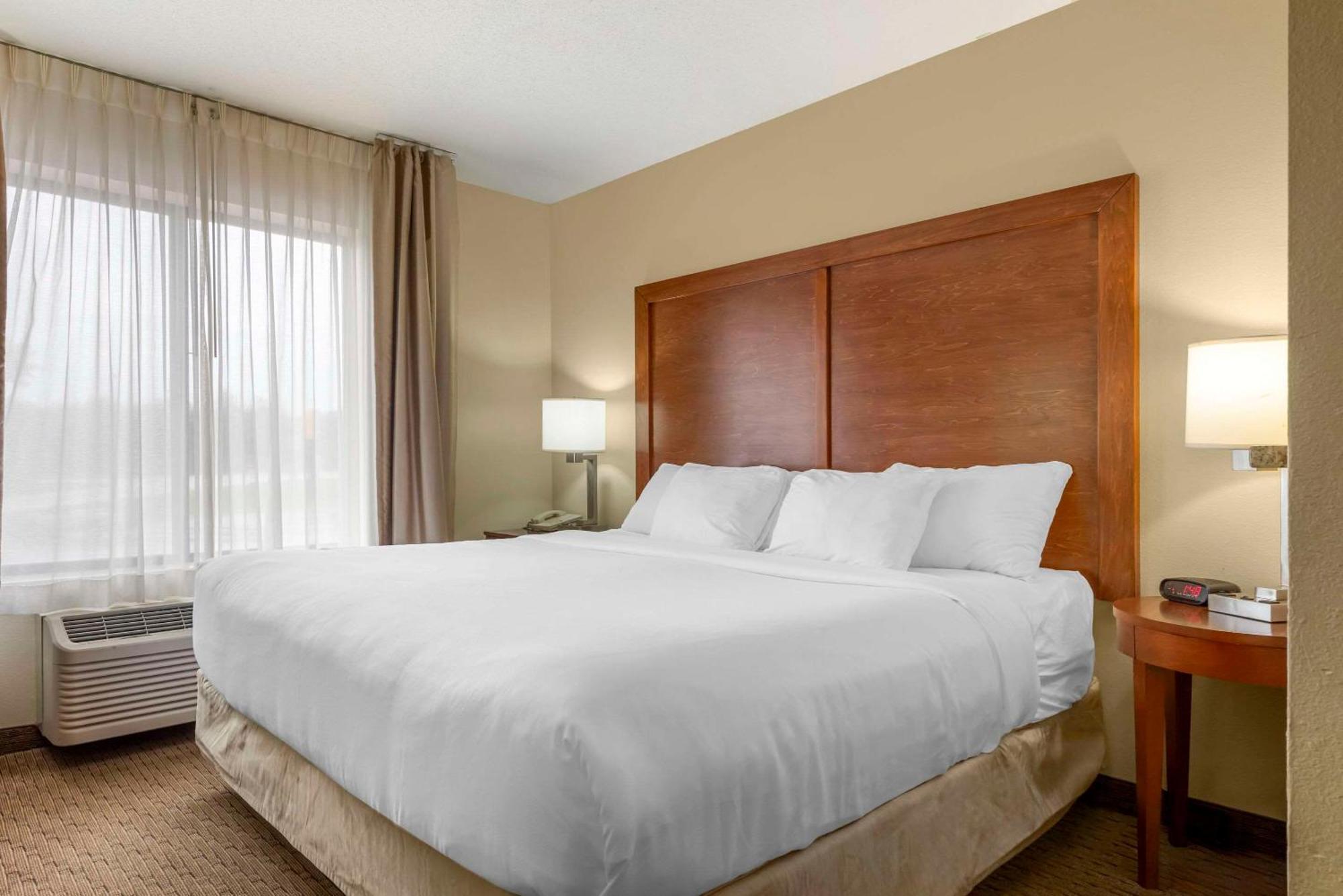 Comfort Inn & Suites Black River Falls I-94 Zewnętrze zdjęcie