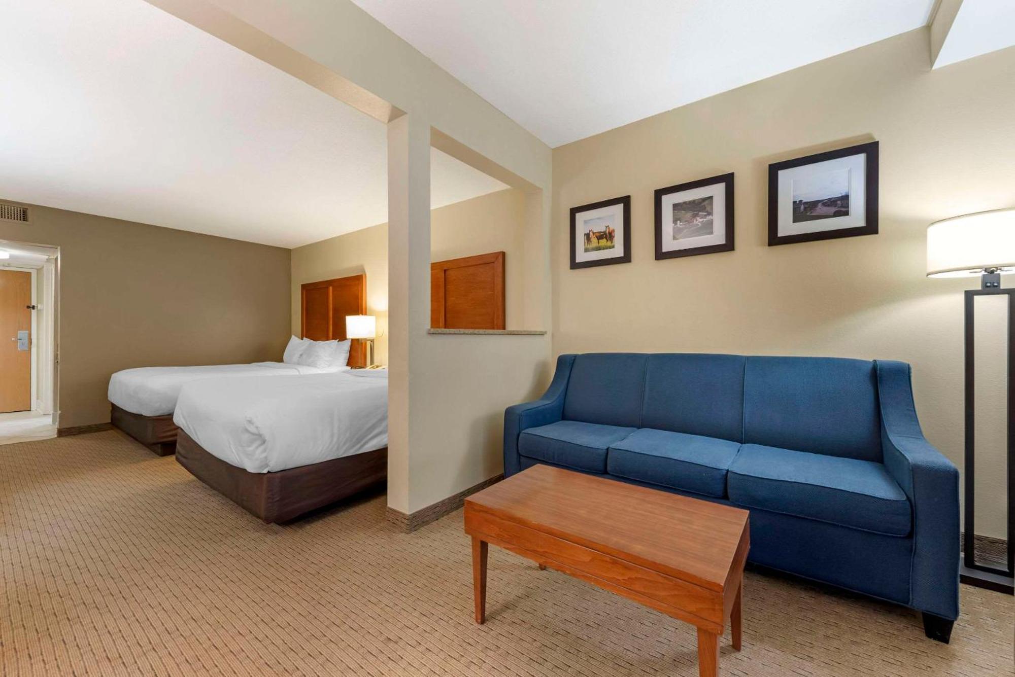 Comfort Inn & Suites Black River Falls I-94 Zewnętrze zdjęcie